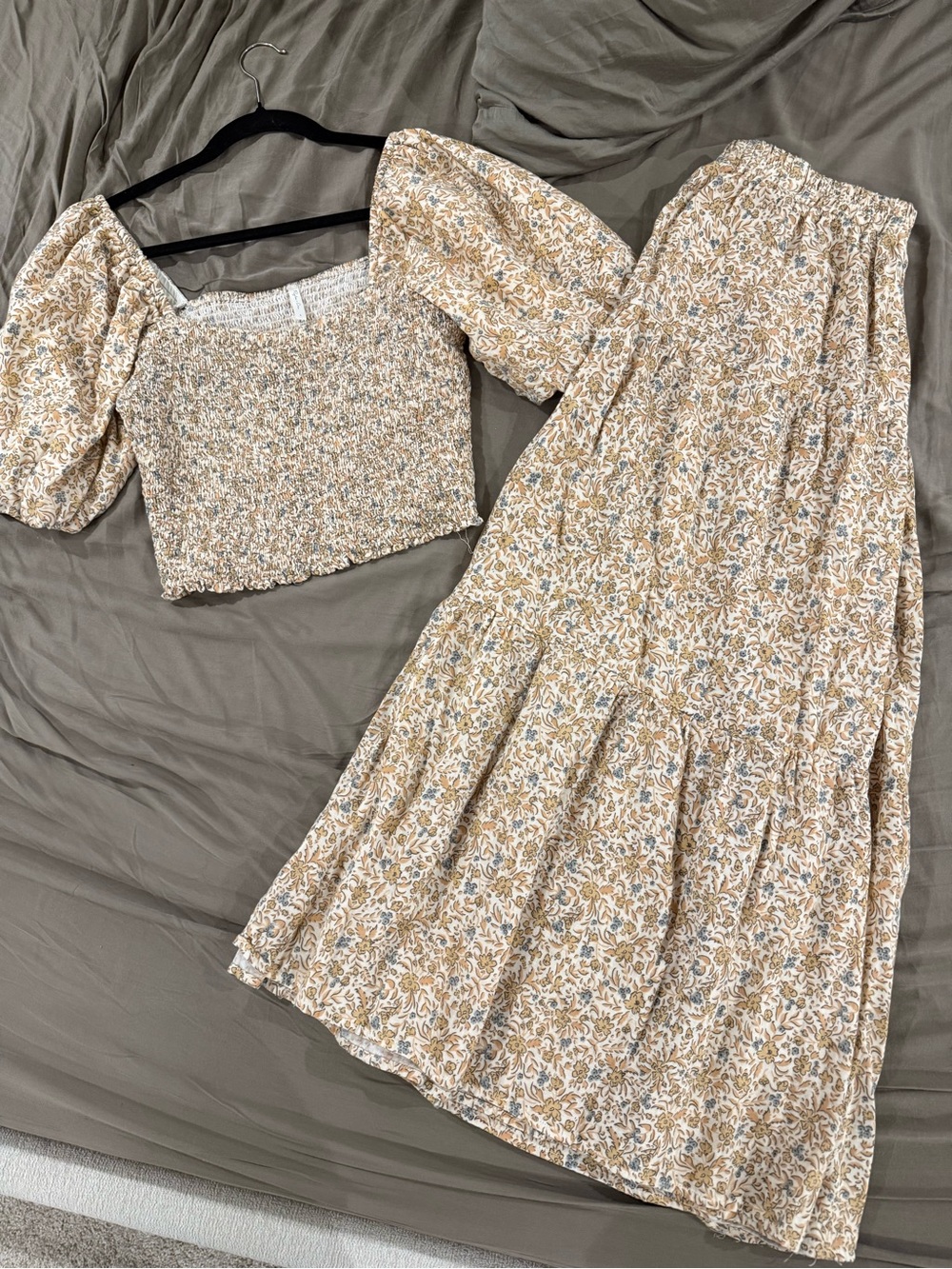 Rylee + Cru Beige and Cream Floral Smocked Midi Skirt Set